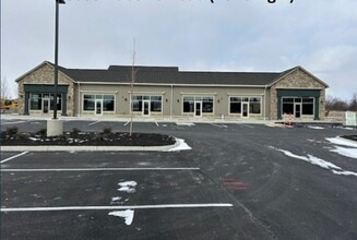 SWC of Roberts Road and Alton Darby Road, Hilliard, OH à louer Photo du bâtiment- Image 1 de 6