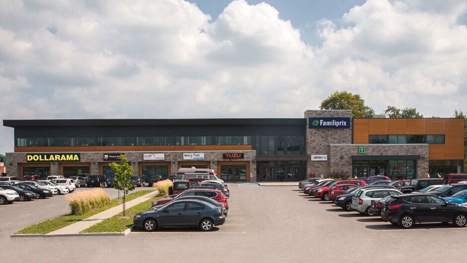 1147 Boul Pie-XI N, Québec, QC for lease Building Photo- Image 1 of 2