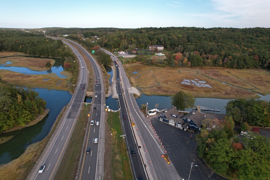 1335 US ROUTE 1, Yarmouth, ME à louer - Photo du bâtiment - Image 2 de 5