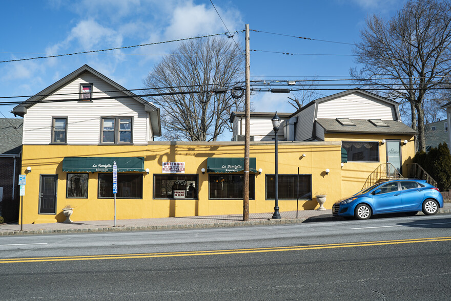 107 E Main St, Bogota, NJ à vendre - Photo du bâtiment - Image 1 de 1