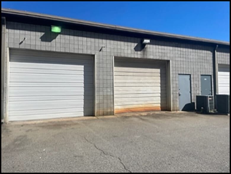 1129 Corporation Pky, Raleigh, NC for sale - Building Photo - Image 3 of 7