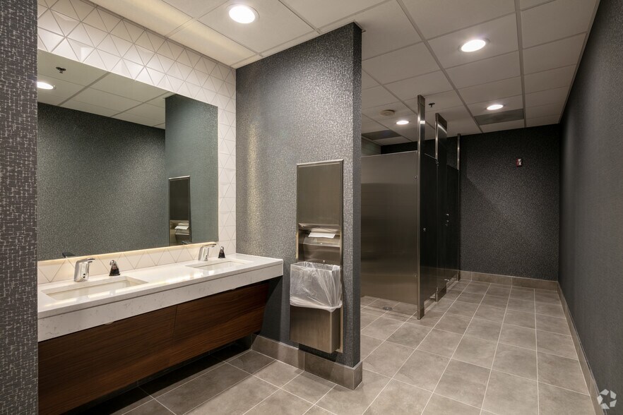 1277 Lenox Park Blvd, Atlanta, GA à louer - Photo intérieure - Image 2 de 23