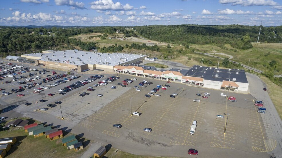 16230-16300 Dresden Ave, East Liverpool, OH for lease - Aerial - Image 2 of 7