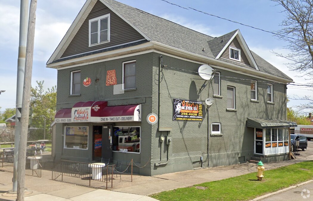 2201 Hyde Park Blvd, Niagara Falls, NY à vendre Photo principale- Image 1 de 36