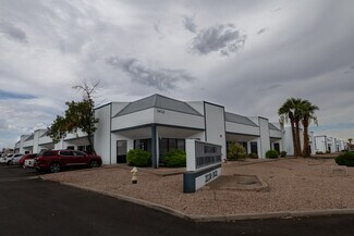 Plus de détails pour 3334-3432 W Wilshire Dr, Phoenix, AZ - Industriel à louer