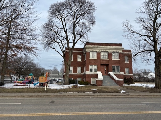 324 Wooster Rd N, Barberton, OH for sale Primary Photo- Image 1 of 16