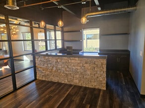 9025 E Kenyon Ave, Denver, CO à louer Photo intérieure- Image 2 de 9