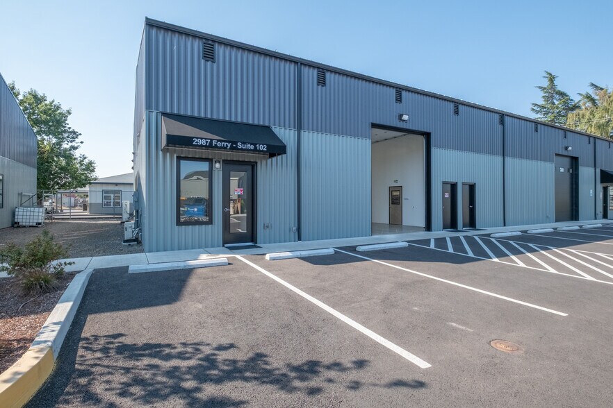 2987 Ferry St SW, Albany, OR à louer - Photo principale - Image 1 de 24