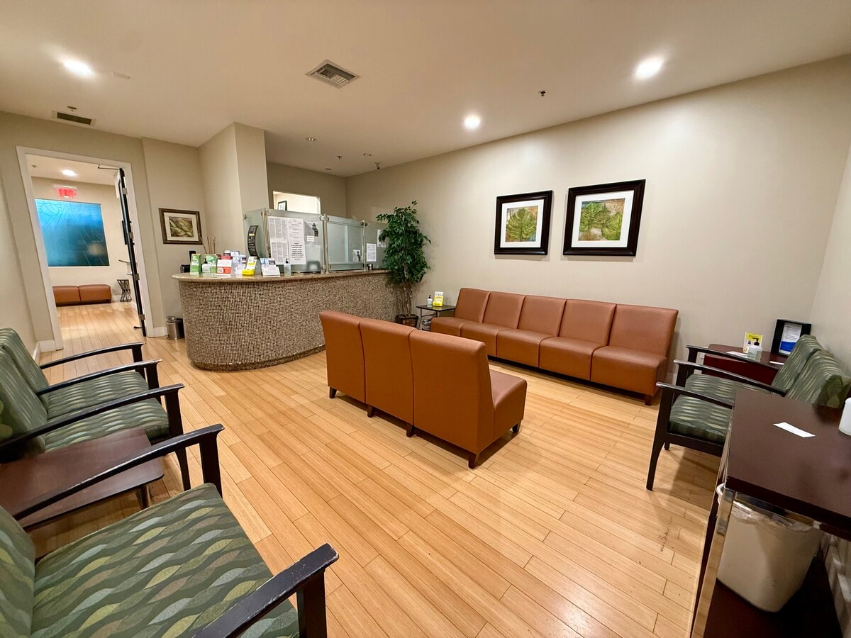 8501 SW 124th Ave, Miami, FL 33183 - Unité 112 A&B - - Photo intérieure - Image 2 of 23