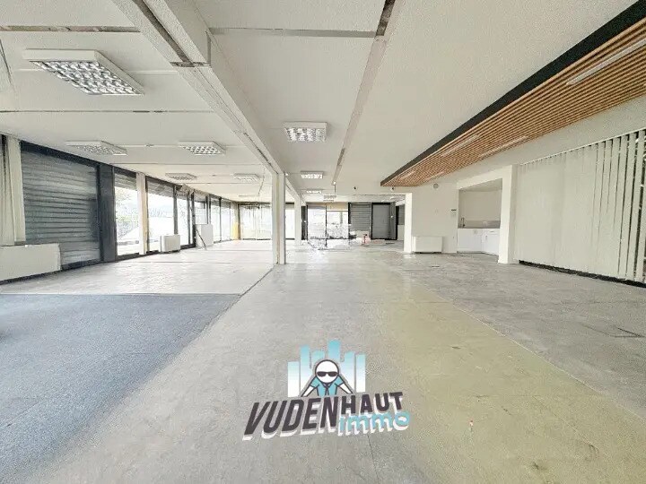 Bureau dans Toulouse à louer - Photo du bâtiment - Image 2 de 18