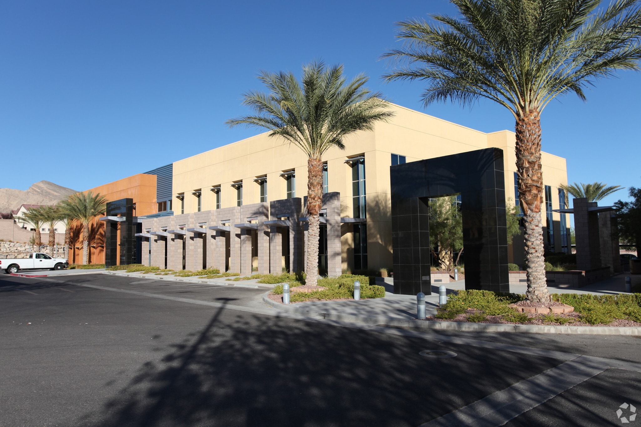 9960 W Cheyenne Ave, Las Vegas, NV for sale Building Photo- Image 1 of 15