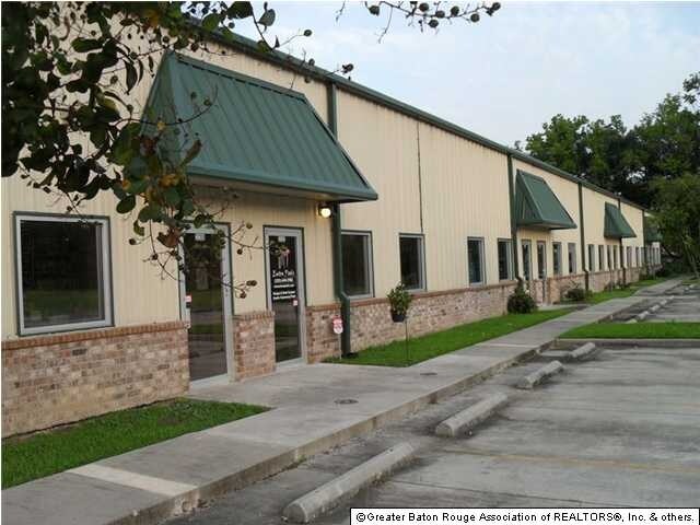 3200 S Burnside Ave, Gonzales, LA à louer - Photo du bâtiment - Image 2 de 12
