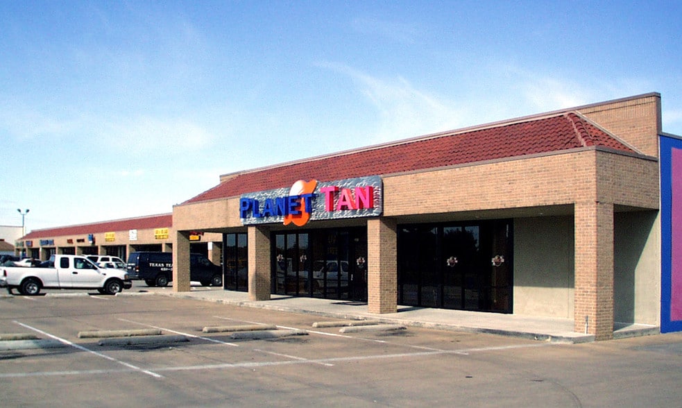 3251-3337 Belt Line Rd, Garland, TX for lease - Building Photo - Image 2 of 6
