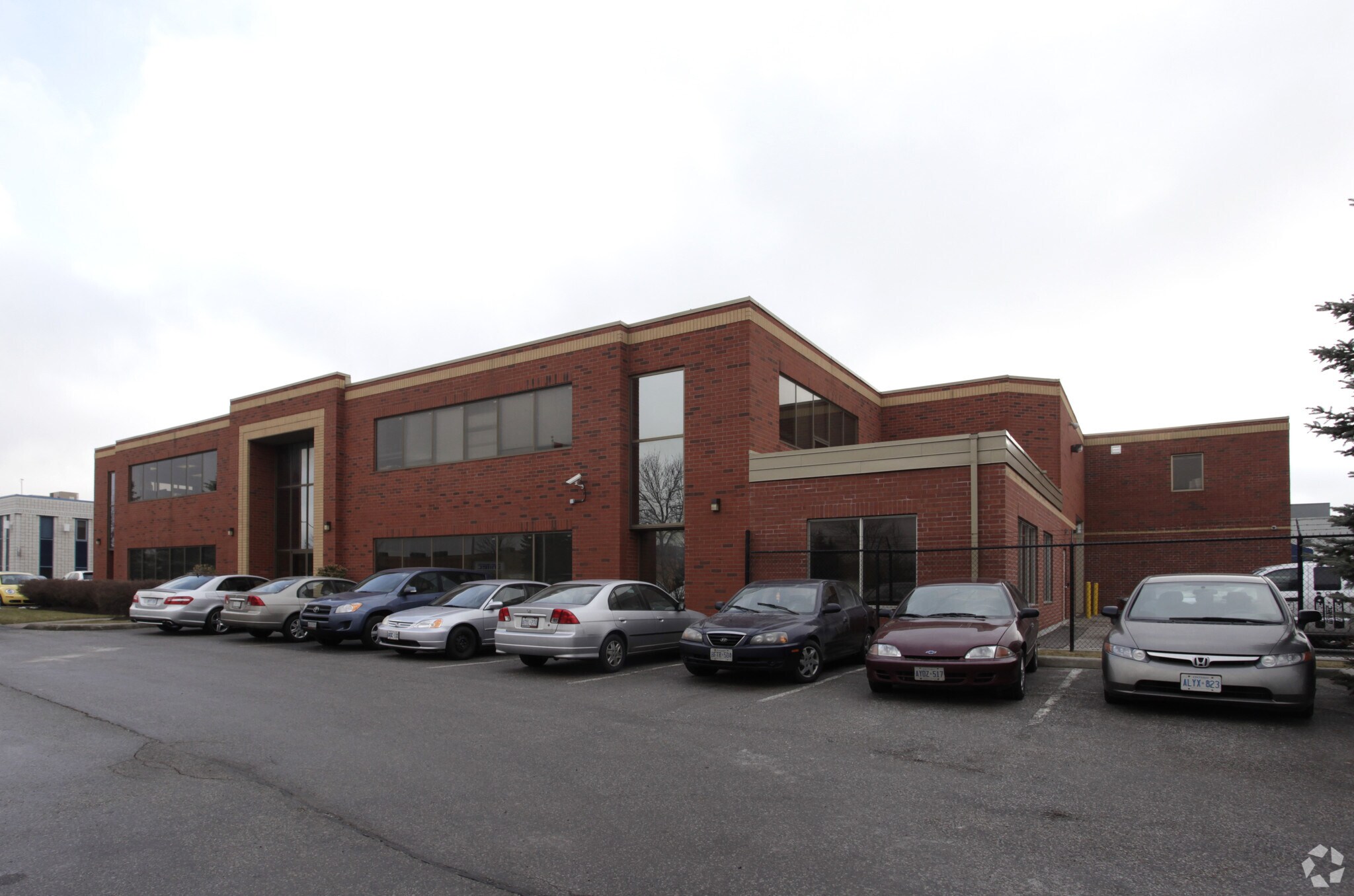 61 Villarboit Cres, Concord, ON for sale Primary Photo- Image 1 of 1