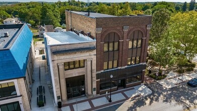 106 N Main St, New Lexington, OH à louer Aérien- Image 1 de 18