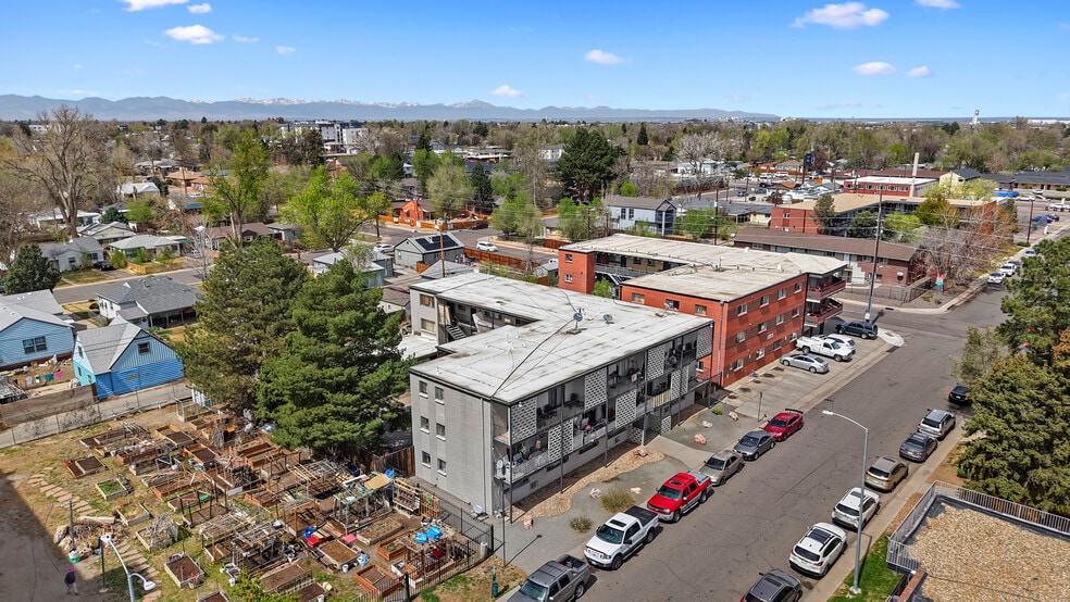 1351 Xenia St, Denver, CO à vendre - Photo du bâtiment - Image 2 de 24