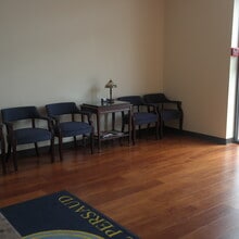 675 Broadway, Massapequa, NY for lease Interior Photo- Image 2 of 8