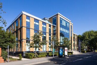 Plus de détails pour 73 London Rd, Redhill - Bureau à louer