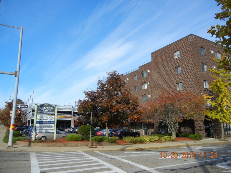 100 Granger Blvd, Marlborough, MA à louer - Photo du bâtiment - Image 2 de 27