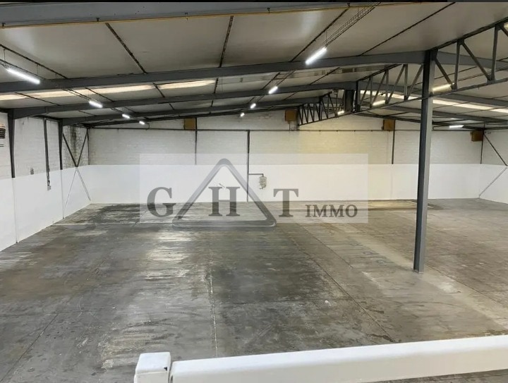 Industrial in Argenteuil for sale - Interior Photo - Image 2 of 3