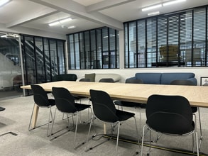 227 Ayres Rd, Manchester for sale Interior Photo- Image 1 of 6