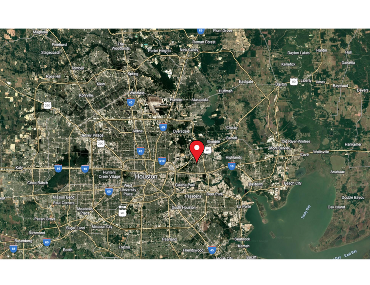 13415 Woodforest Blvd, Houston, TX à louer - Photo du bâtiment - Image 3 de 5