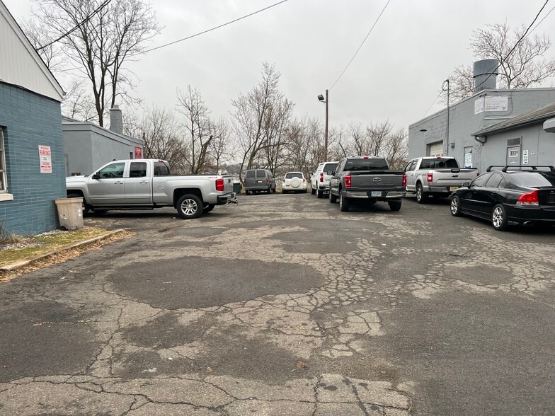 43-45 Goffle Rd, Hawthorne, NJ for sale - Building Photo - Image 2 of 4