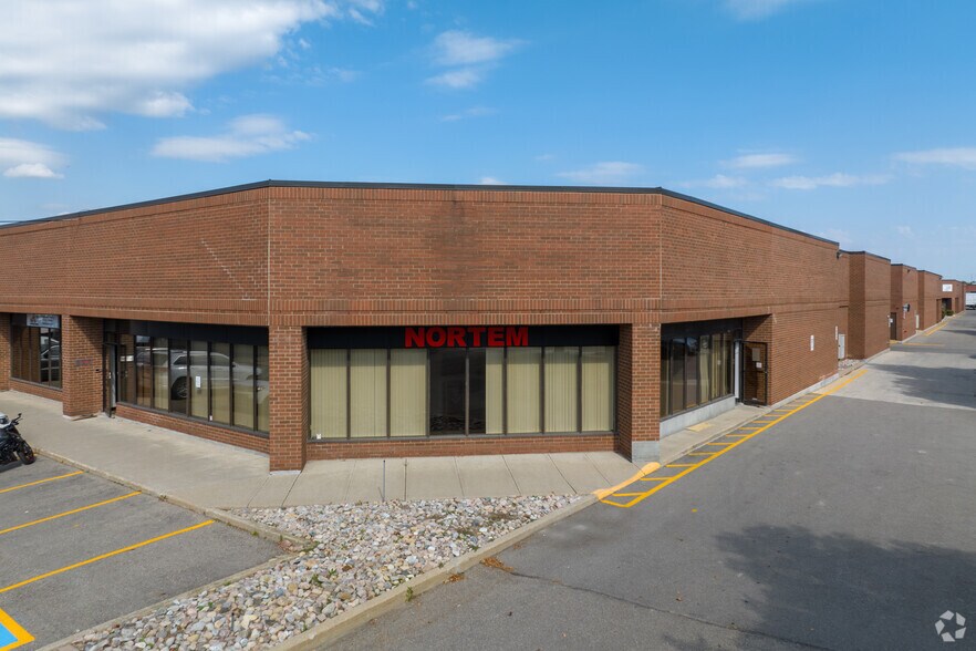 178 Pennsylvania Ave, Vaughan, ON for sale - Primary Photo - Image 1 of 1