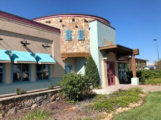 Plus de détails pour 3080 Iowa St, Lawrence, KS - Commerce de détail à louer