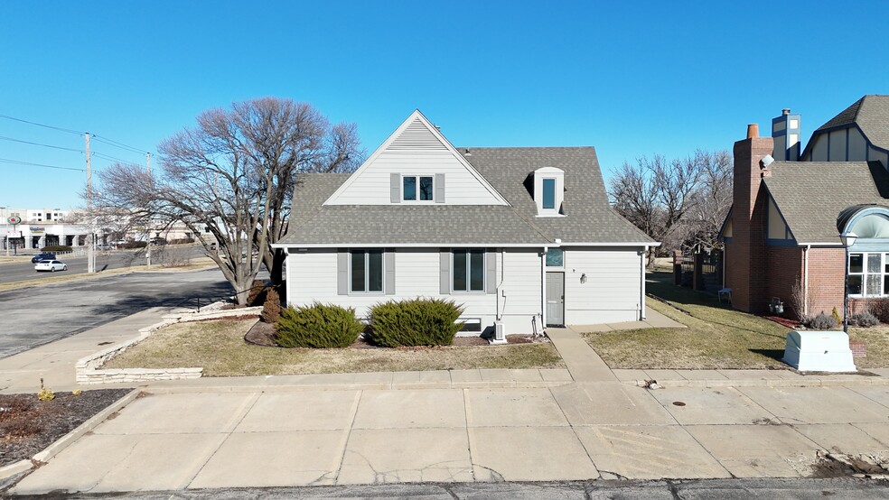 3500 N Rock Rd, Wichita, KS for lease - Building Photo - Image 2 of 12