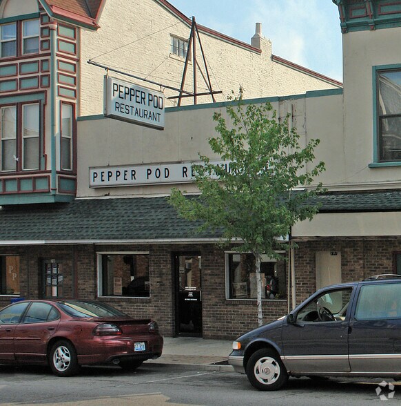 703 Monmouth St, Newport, KY à vendre - Photo du bâtiment - Image 2 de 2