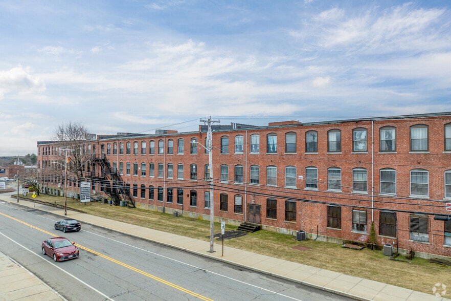 435 Lancaster St, Leominster, MA for lease - Primary Photo - Image 1 of 40