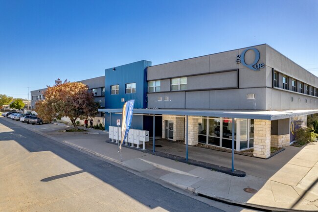 Plus de détails pour 2101 Avenue Q, Lubbock, TX - Commerce de détail à louer