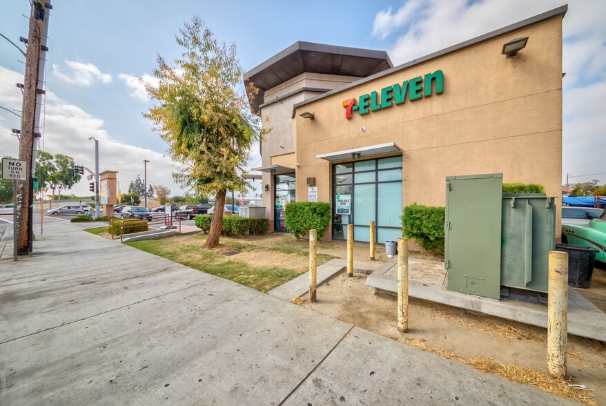 11761 Carson, Lakewood, CA for lease - Building Photo - Image 2 of 7
