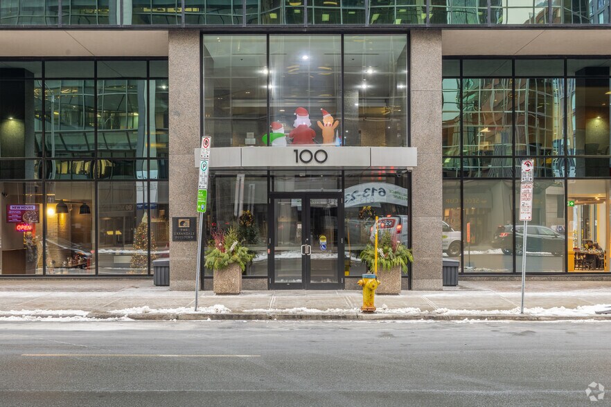 100 Metcalfe St, Ottawa, ON à louer - Photo du bâtiment - Image 3 de 17