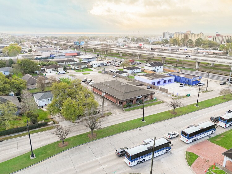 829 Barataria Blvd, Marrero, LA à vendre - Photo du bâtiment - Image 3 de 11