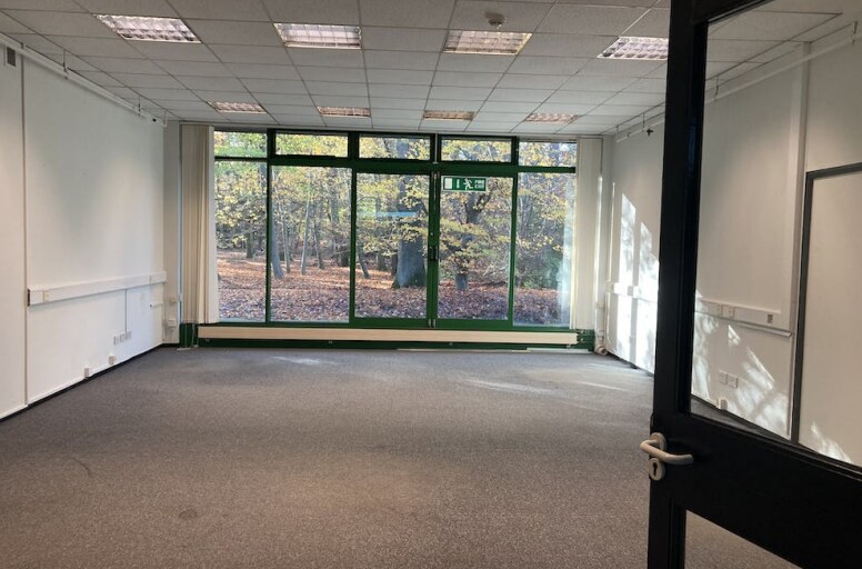 Buckhurst Rd, Ascot à louer Photo intérieure- Image 1 de 2