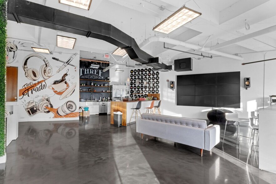 121-189 S Orange Ave, Orlando, FL à vendre - Photo intérieure - Image 1 de 35