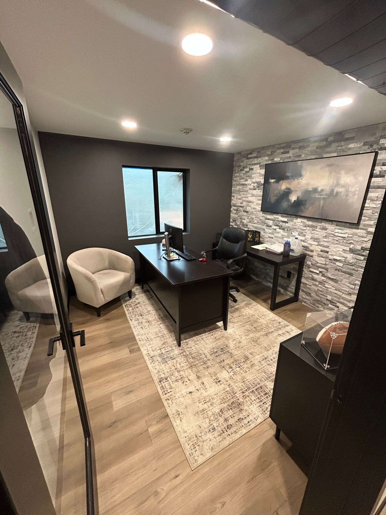 23717 Bothell-Everett Hwy, Bothell, WA for lease Interior Photo- Image 1 of 9