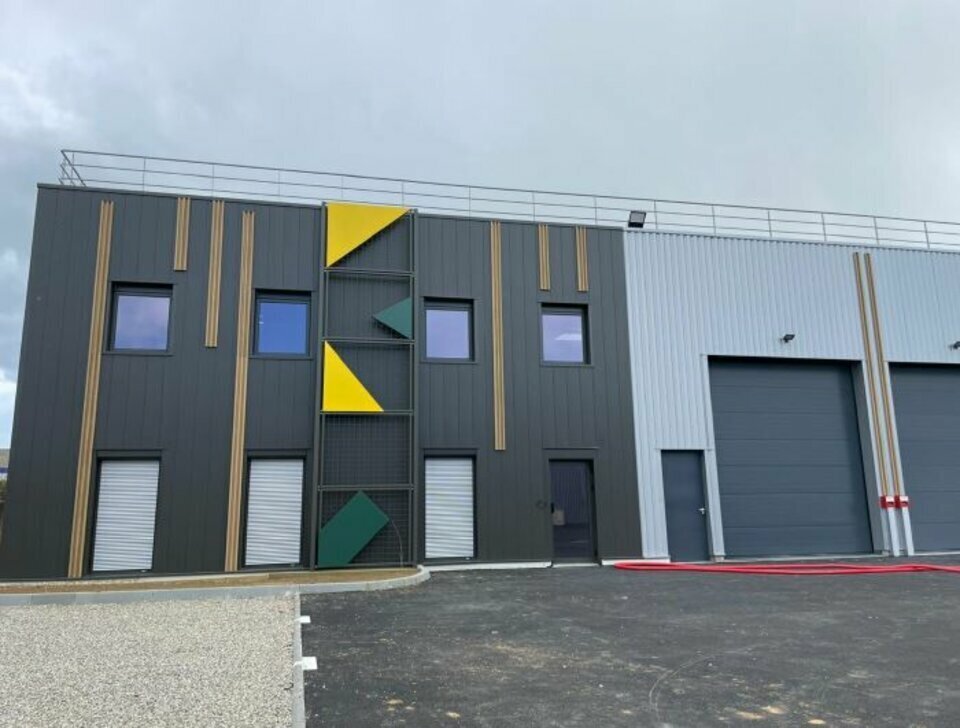 Flex in Saint-Priest for lease Building Photo- Image 1 of 12