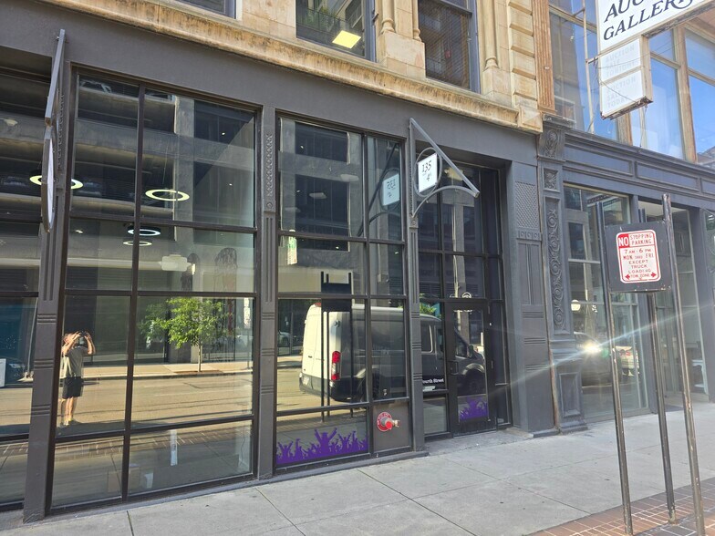 133 W 4th St, Cincinnati, OH for lease - Building Photo - Image 3 of 5