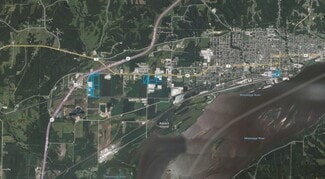 More details for 167,071 SF Industrial Portfolio – for Sale, Fort Madison, IA