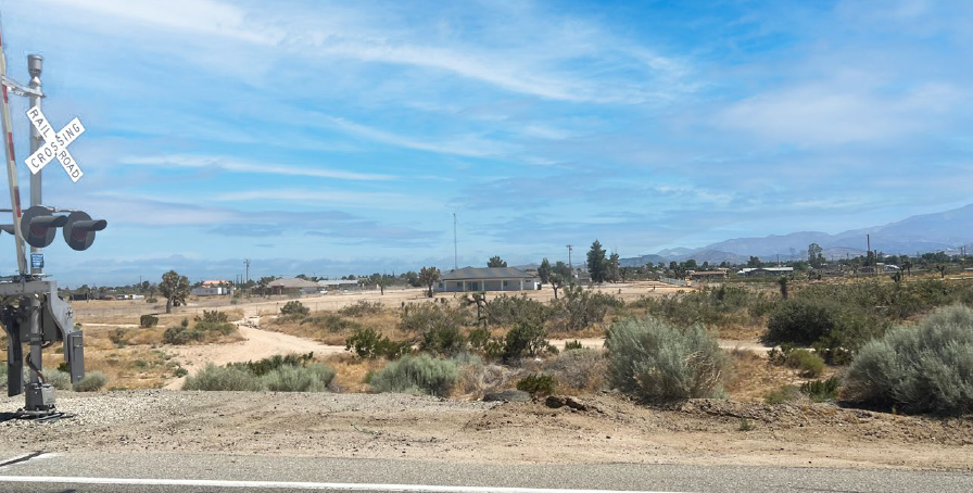 Duncan Road, Phelan, CA à vendre - Photo principale - Image 1 de 1