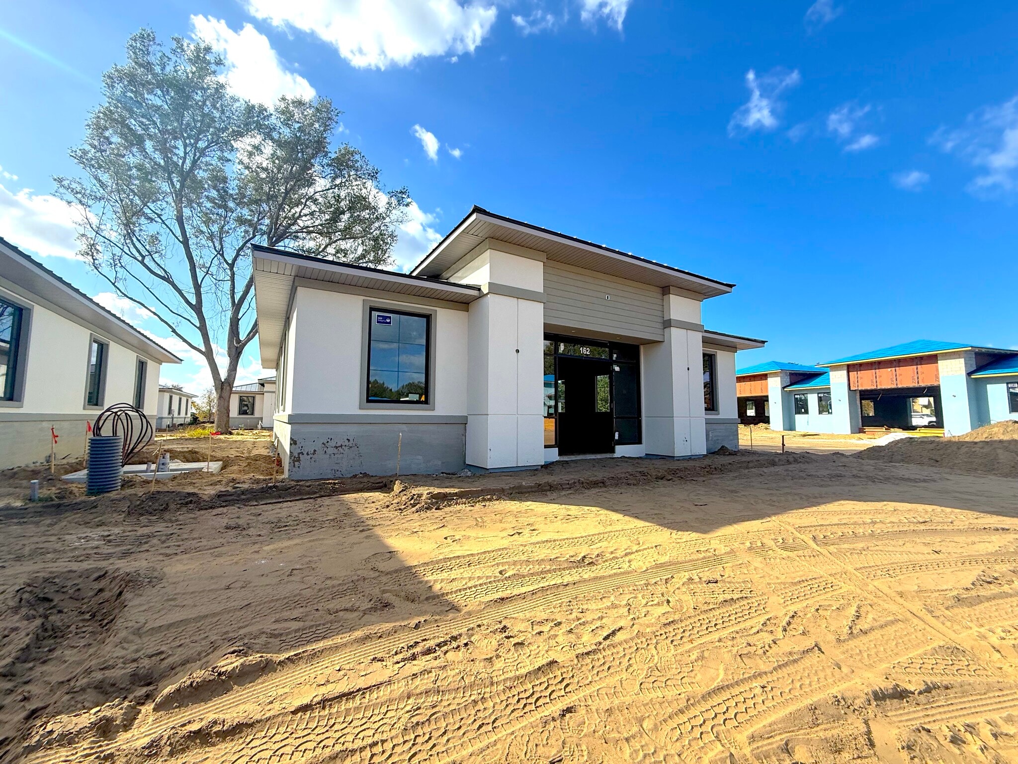 162 Southern Railway, Oakland, FL for lease Primary Photo- Image 1 of 8