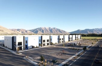 1750 W 1156 N, Springville, UT for lease Interior Photo- Image 1 of 8