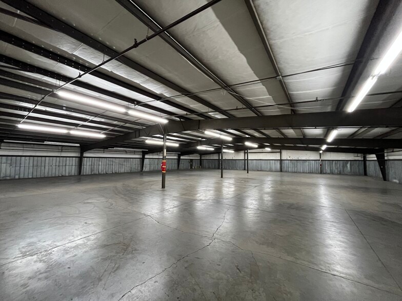 1927 Baker Rd, High Point, NC for lease - Building Photo - Image 2 of 7