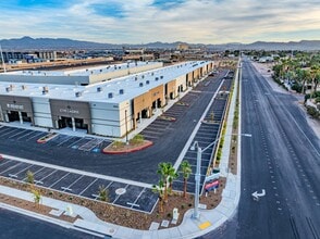 8540 Dean Martin Dr, Las Vegas, NV for lease Interior Photo- Image 2 of 6