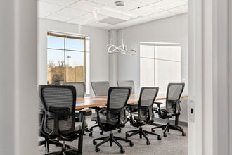 580 Virginia Dr, Fort Washington, PA for lease Interior Photo- Image 1 of 6