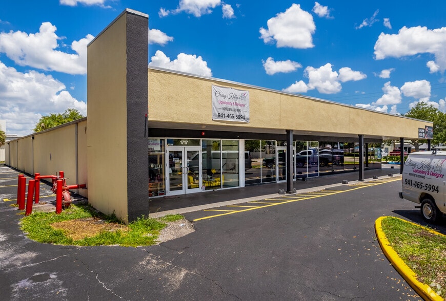 1717-1721 9th St W, Bradenton, FL for lease - Building Photo - Image 3 of 22