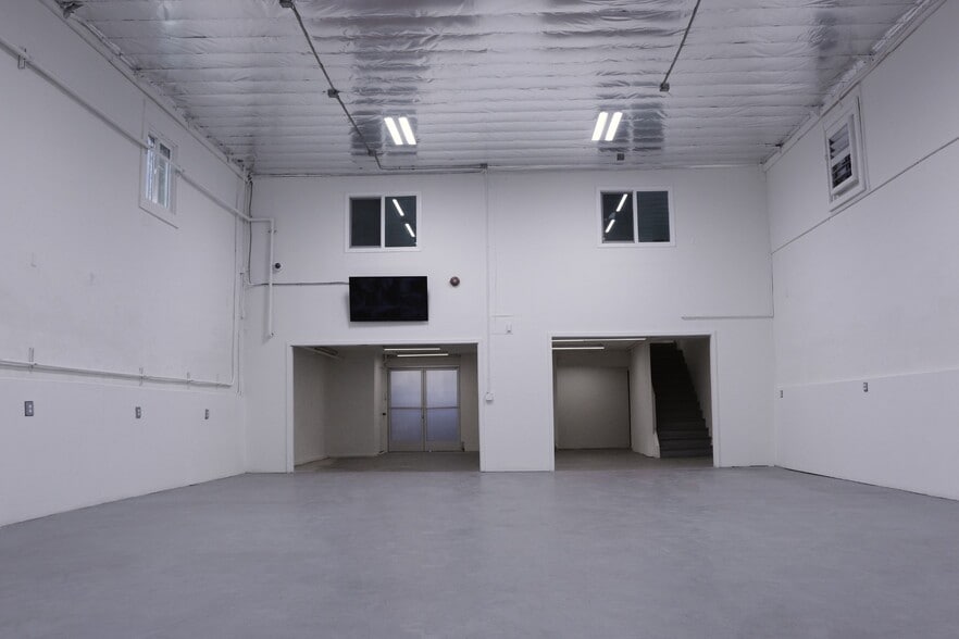 2710 S San Pedro, Los Angeles, CA for lease - Building Photo - Image 2 of 12